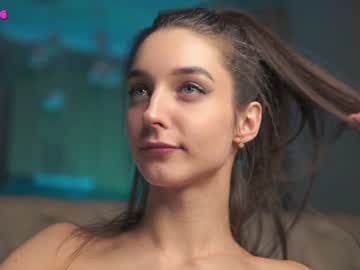 girl angels_kiss image #3671624