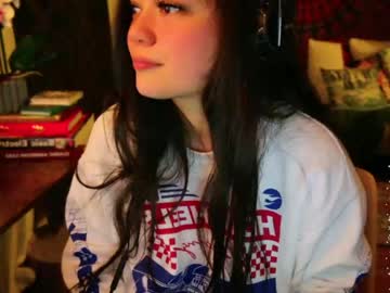 girl annatigarr image #6589338