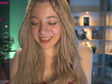 girl effielin image #670522