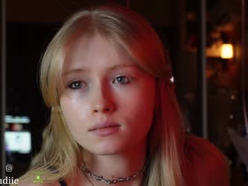 girl bestblondiiecb image #6270036