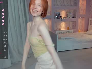 girl gingers_hugs image #5938351