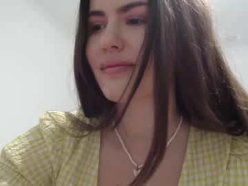 girl inocent_student image #2700697