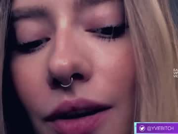 girl _yvie_ image #5478329