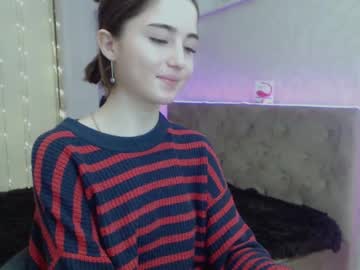 girl alma_harrison image #1070309