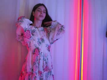 girl hannasthesia image #3721078