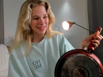 girl coventinadavy image #6828675