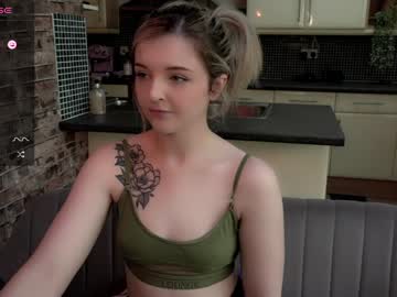 girl lucydelovely image #5197544