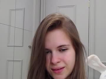 girl olivia_nikolson image #1601667