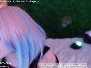 girl runesy image #3886767