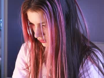 girl pinkncrazy image #4079914