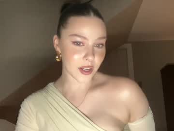 girl novavangogh image #5763813