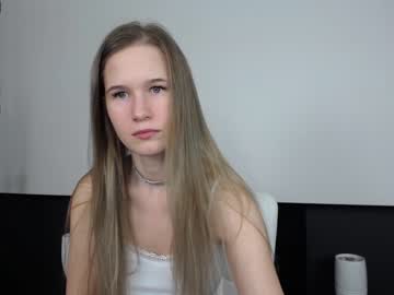 girl yana_squrel_22 image #2856805
