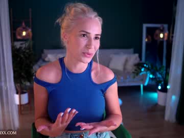 girl provocatrixx image #2845609