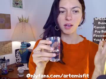 girl artemisfit image #1582585