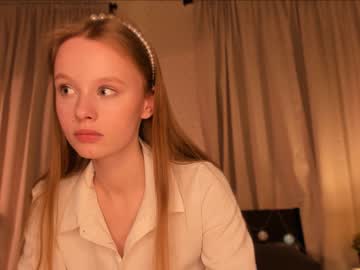 girl aislyworld image #6447443