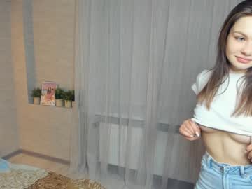 girl smiles_energy image #5906739