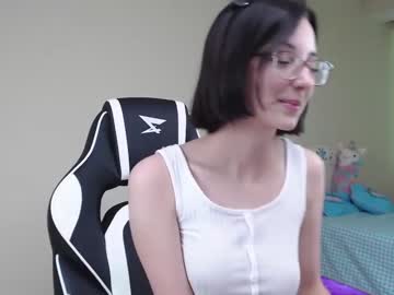 girl queen_kitty1818 image #1973773