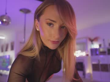 girl hannahjames710 image #4673924