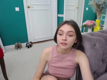 girl adelewilson__ image #372928