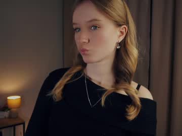 girl rowenacroyle image #7019847