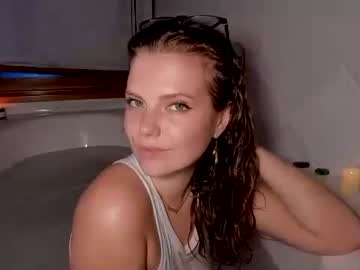 girl kosmickate image #3005604