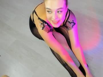 girl dana_bananna_ image #4607917