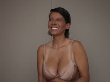 girl visualedge image #1165011