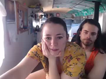 couple busbuddies image #912907