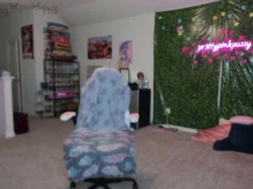 girl pr3ttyp1nkpussy image #2330226