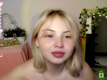 girl shy_blondiee image #3864150