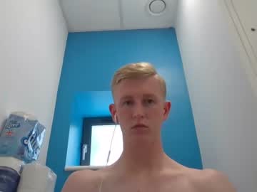 man 19yoharry image #2347323