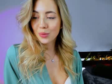 girl emmi_rosee image #4081754
