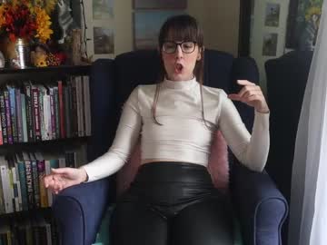 girl ellynaomi image #5601712