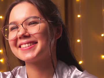 girl helenmoors image #4500558