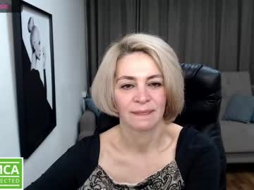 girl blondemommy_77 image #6418594