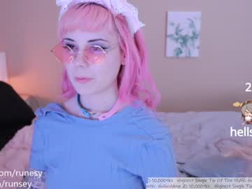 girl runesy image #1497210