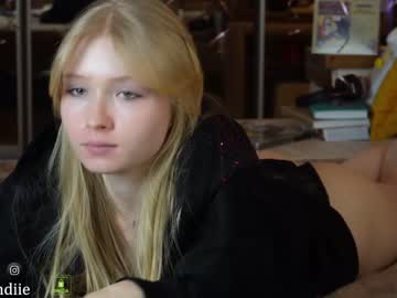 girl bestblondiiecb image #6284856