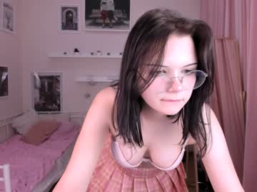 girl nansy_wolly image #2558143