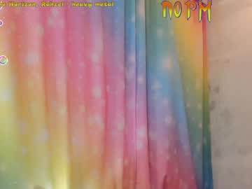 girl _biscuitty image #2114000