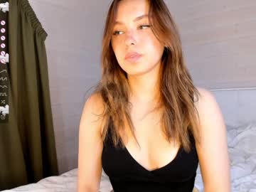 girl darling_kira image #2619331