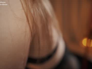 girl excitease image #5432443