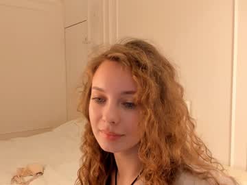 girl landrycarney image #5883527
