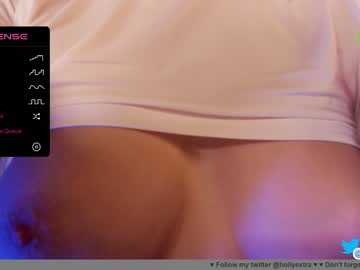 girl hollyextra image #5802223