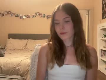 girl emilytaylorxo image #5209536
