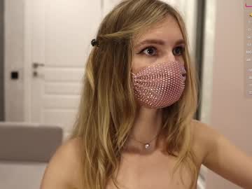 girl yesiamjasse image #4884756