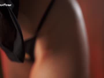girl excitease image #5697160