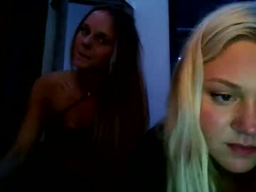 couple prettypoliteladies image #4687509