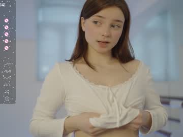 girl floret_joy image #6168072