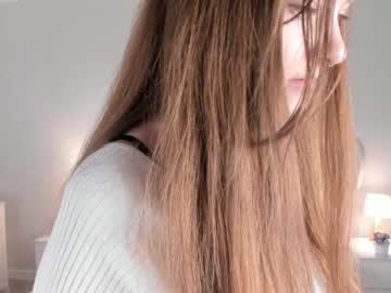 girl ohwherearemymanners image #6783247
