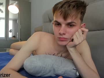 man horny_jerk_roy_prick2001 image #1614629